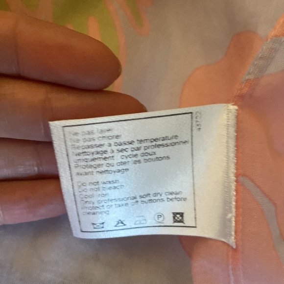 Vintage Chanel Blouse - Picture 9 of 15